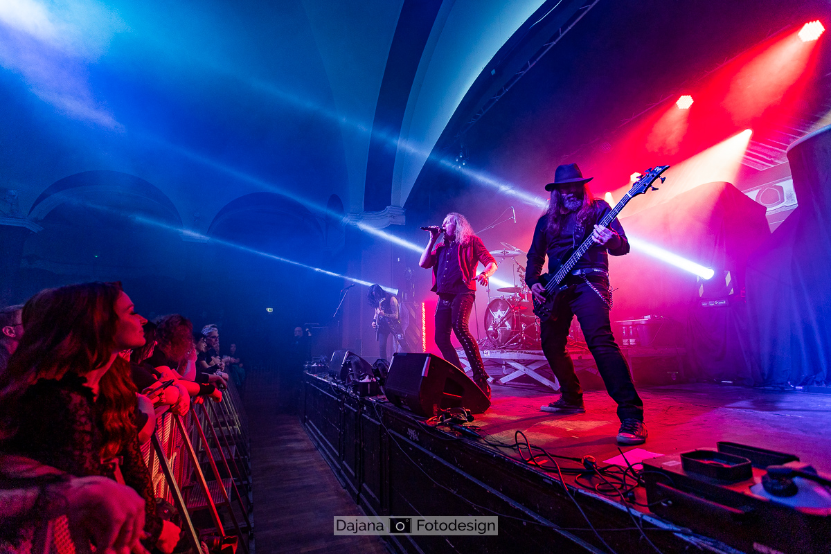 DajanaFotodesignWEB_20230310_Firewind_Felsenkeller_0068